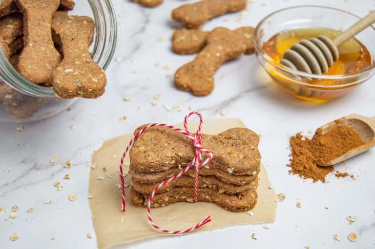 Oatmeal Cinnamon Dog Treat